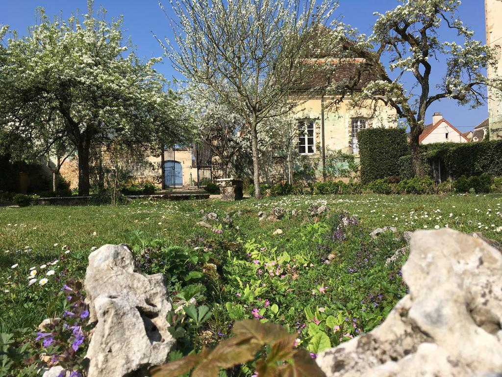 Savigny-lès-Beaune Maison D'Hotes Chandon De Briailles מראה חיצוני תמונה