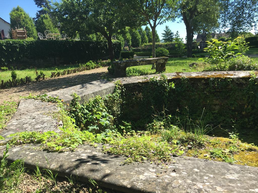 Savigny-lès-Beaune Maison D'Hotes Chandon De Briailles מראה חיצוני תמונה